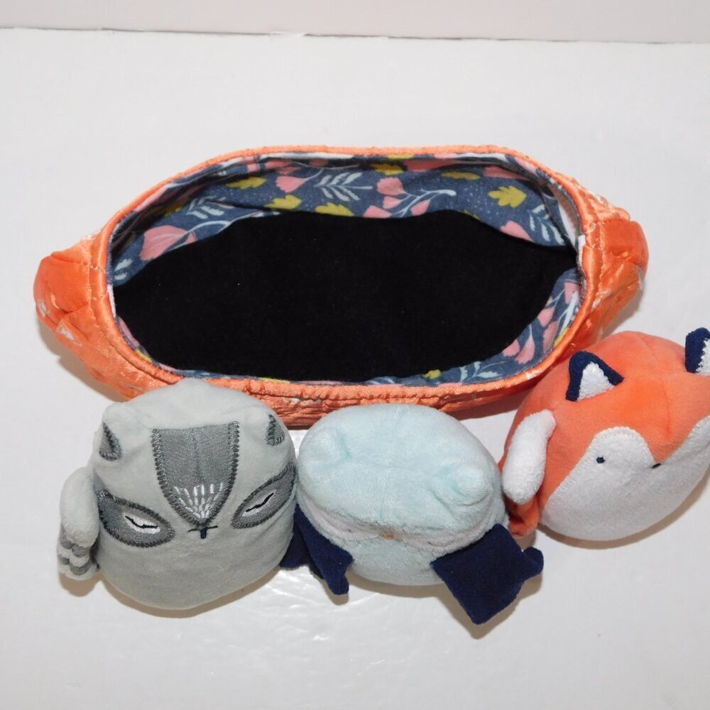Manhattan Toy Camp Acorn Canoe Buddies Animal Baby Toy Rattle Chime Soft Stuffed - Picture 5 of 5